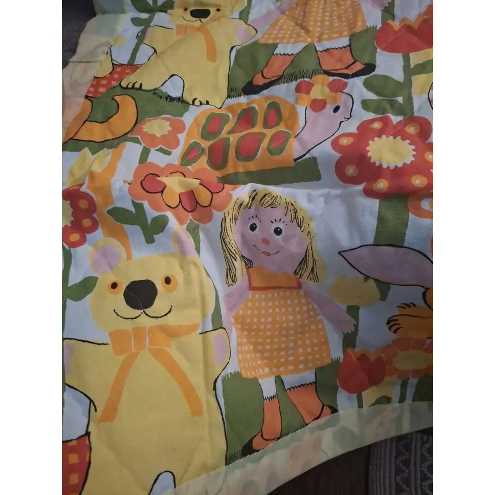 Vintage 1970’s Retro Coverlet Handmade Cutter Yellow Green Orange 41 X 72 Ĺ